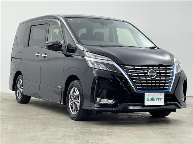 セレナ1.2 e-POWER ハイウェイスターV