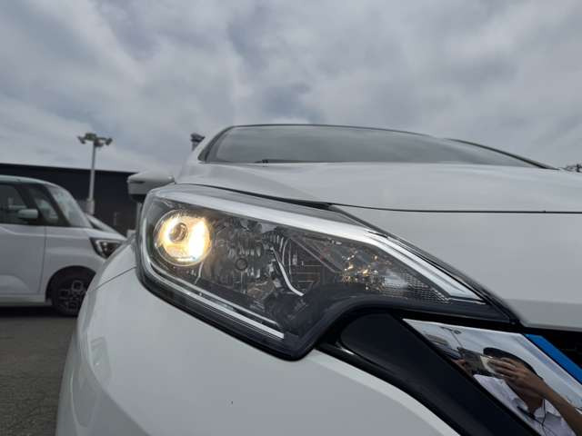 ノート1.2 e-POWER X FOUR 4WD