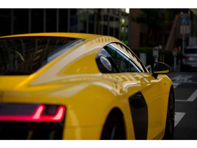 R8V10 5.2 FSI クワトロ 4WD