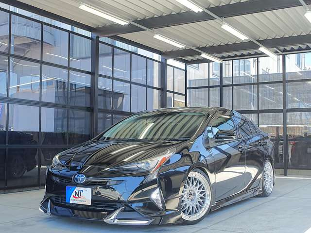 プリウス1.8 S セーフティ プラス