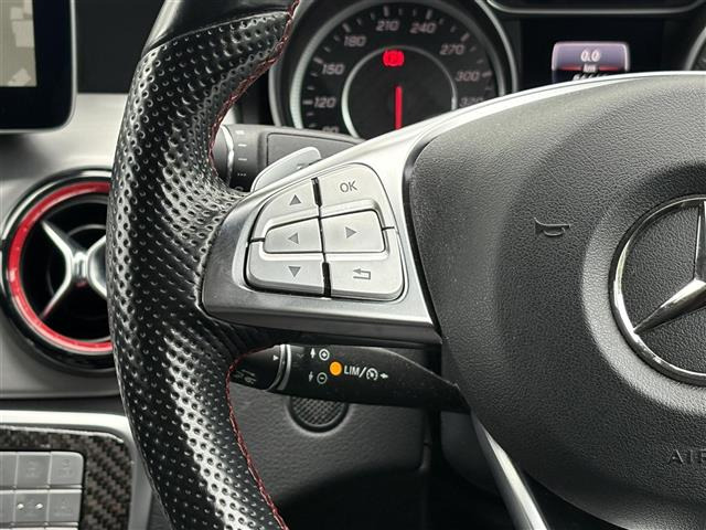 CLAクラスAMG CLA45 4マチック 4WD