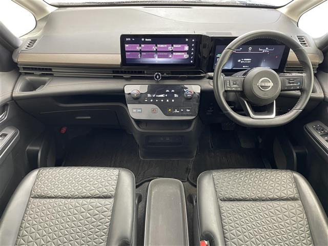 セレナ1.4 e-POWER ハイウェイスターV