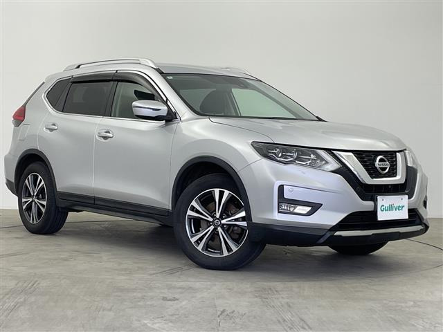 エクストレイル2.0 モード・プレミア ハイコントラスト インテリア 4WD
