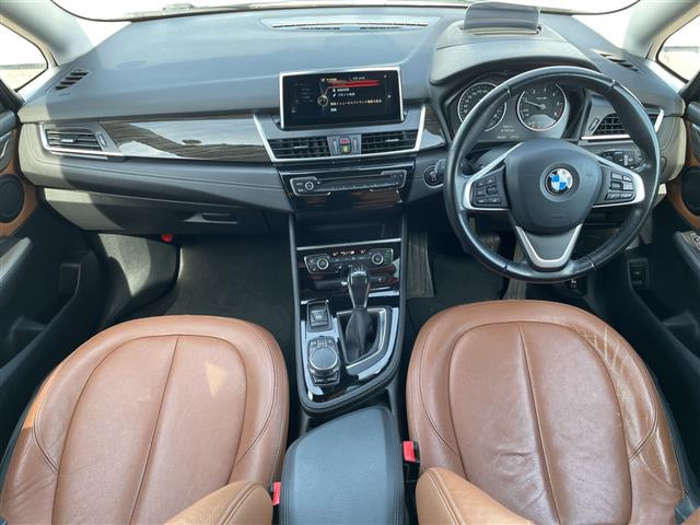 2シリーズグランツアラー218d ラグジュアリー