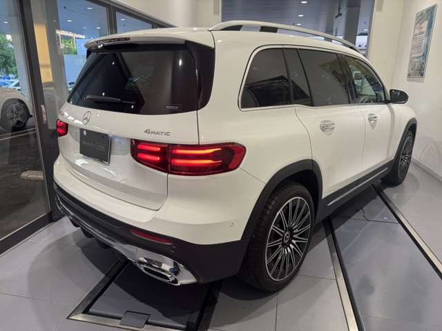 GLBGLB200d 4マチック AMGラインパッケージ 4WD
