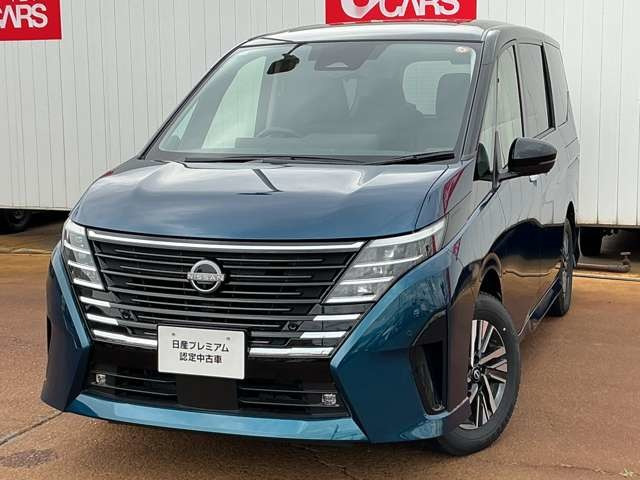 セレナ1.4 e-4ORCE ハイウェイスターV 4WD