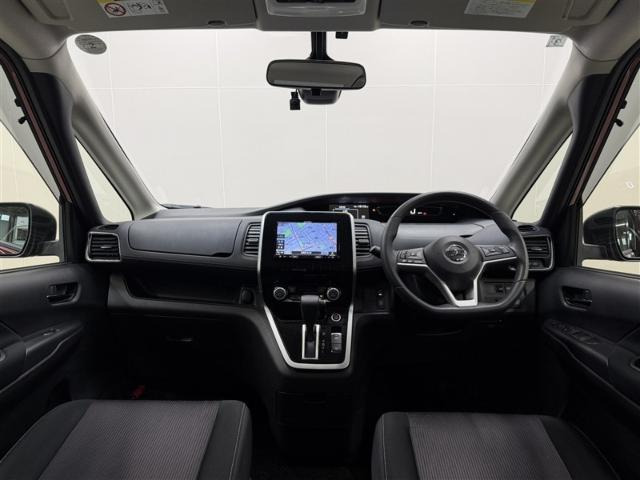 セレナ2.0 ハイウェイスター S-HYBRID