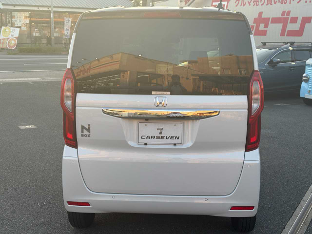 N-BOXL