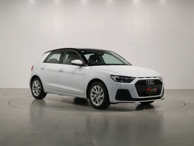 A1スポーツバック25 TFSI アドバンスド