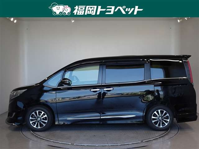 エスクァイア2.0 Gi プレミアムパッケージ ブラックテイラード