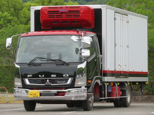 ファイター冷蔵冷凍車
