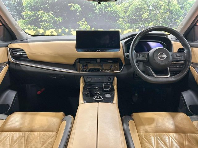 エクストレイル1.5 G e-4ORCE 4WD