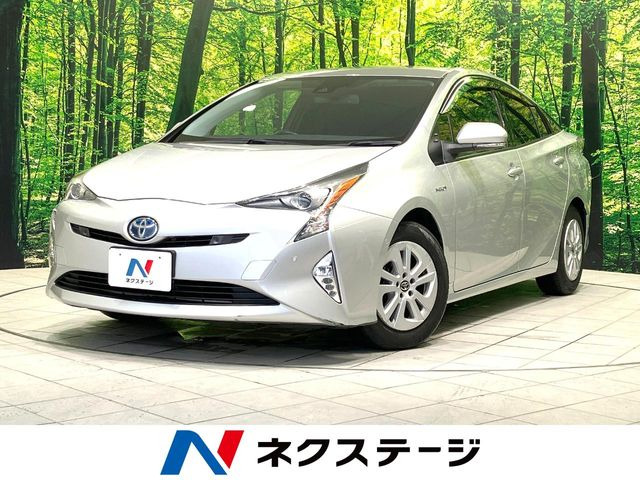 プリウス1.8 S セーフティ プラス