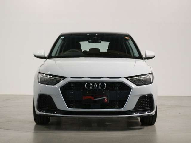 A1スポーツバック25 TFSI アドバンスド