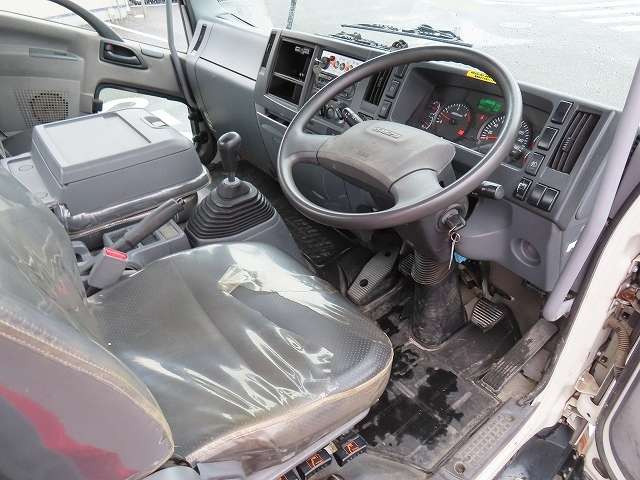フォワード散水車