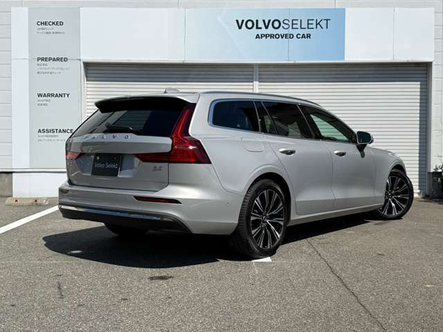 V60ウルトラ B4