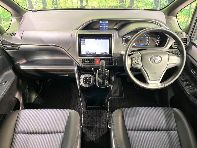 ヴォクシー2.0 ZS 煌II