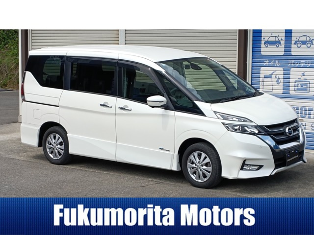セレナ2.0 ハイウェイスター Vセレクション 4WD