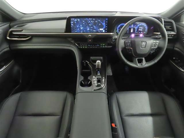 クラウンスポーツ2.5 Z E-Four 4WD