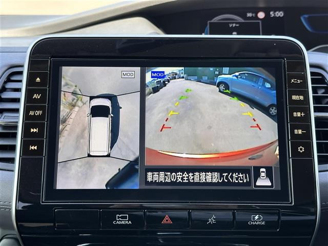 セレナ1.2 e-POWER ハイウェイスターV