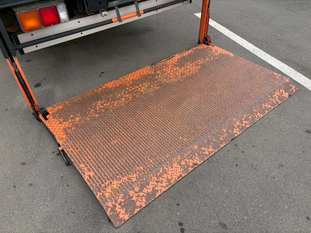 気になる車両がございましたらお気軽にお問合せください!