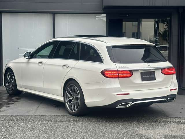 EクラスワゴンE220d スポーツ (ISG)
