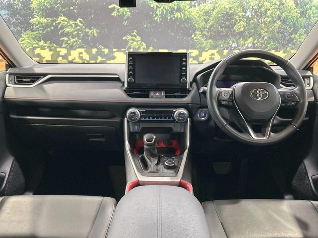 RAV42.0 アドベンチャー オフロードパッケージ 4WD