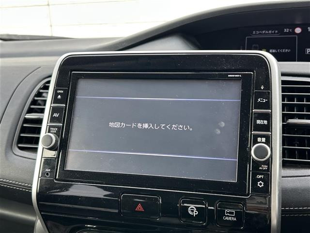 セレナ