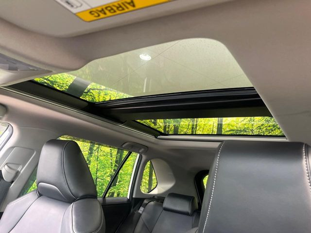 RAV42.5 ハイブリッド G E-Four 4WD