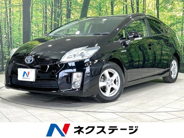 プリウス1.8 S