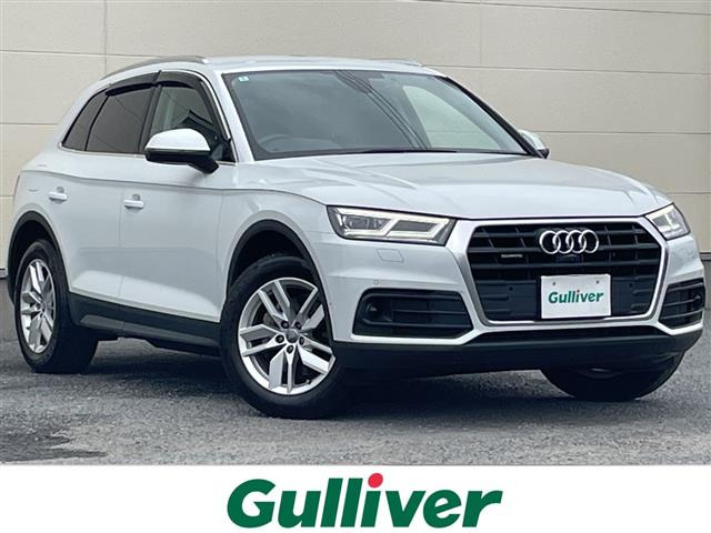 Q545 TFSI クワトロ スポーツ 4WD
