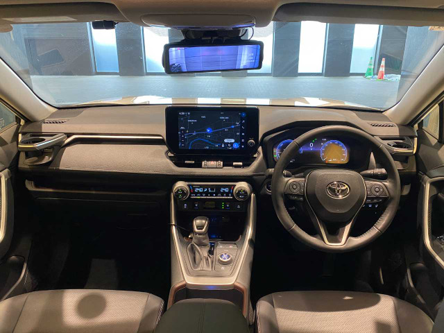 RAV42.5 ハイブリッド G E-Four 4WD