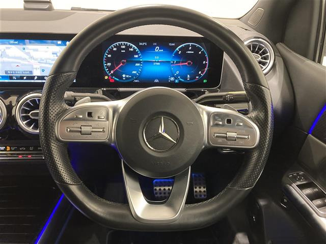 BクラスB200d AMGライン