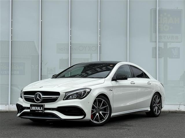 CLAクラスAMG CLA45 4マチック 4WD