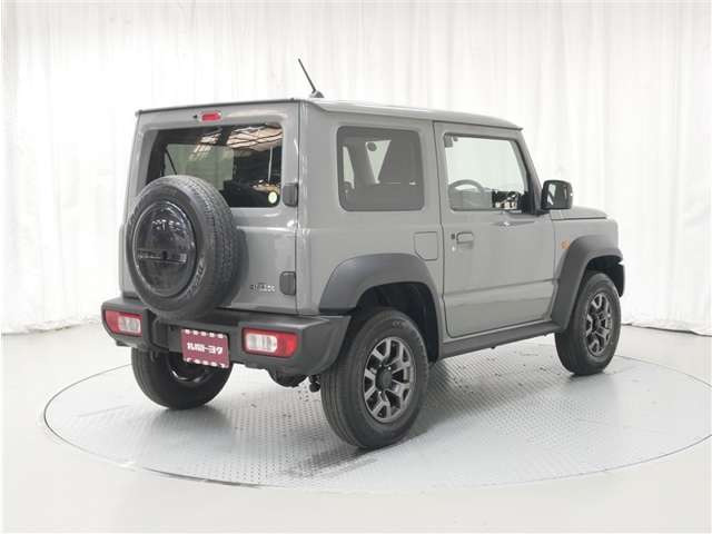 ジムニーシエラ1.5 JC 4WD