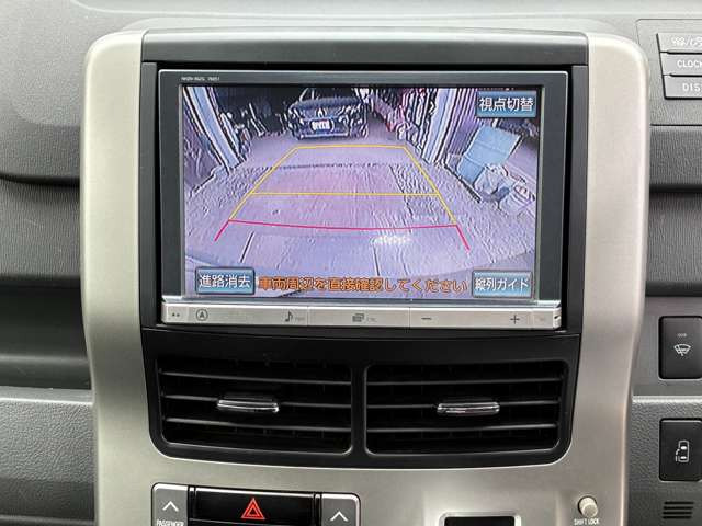 ヴォクシー2.0 ZS 4WD