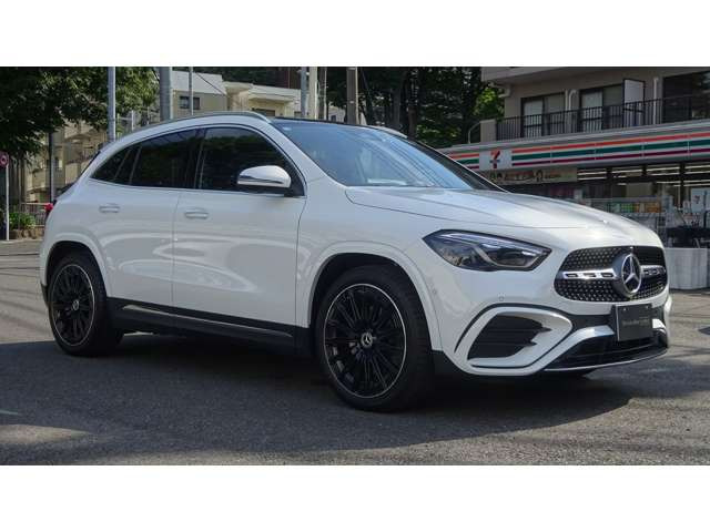 GLAクラスGLA200 d 4マチック アーバン スターズ 4WD