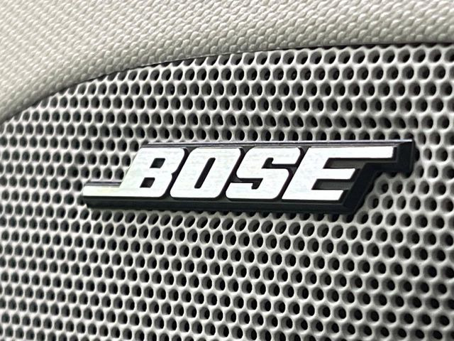 �yBOSE�T�E���h�V�X�e���t�������i�r�z�[���̃i�r�@�\�͂������A���x�ȃ`���[�j���O�\�͂����ڂ���Ă���A�������ȉ��y�����y���݂��������܂���