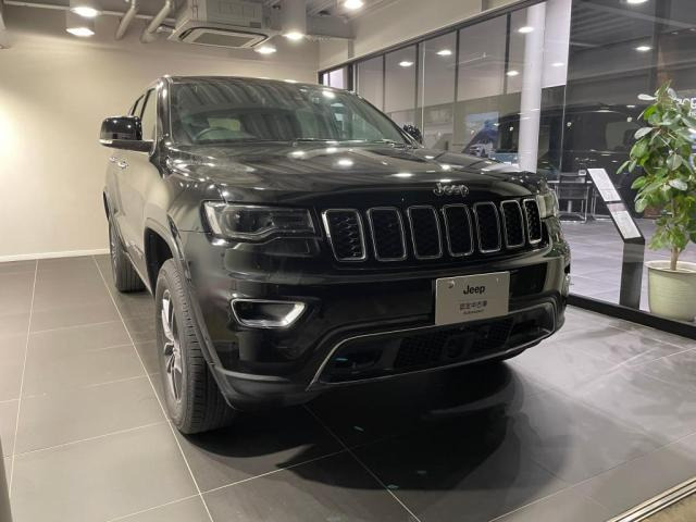 グランドチェロキーリミテッド(エアサス無し) 4WD