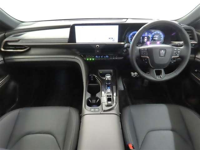 クラウンクロスオーバー2.4 RS THE 70th E-Four advanced 4WD