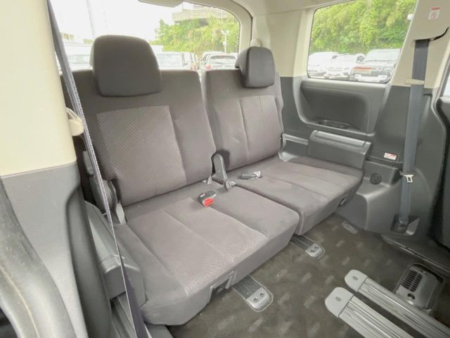 3��ڃV�[�g�͂�������ԗǍD����l�ł��������ƍ����Ē����܂��̂ŁA��l���ł̂��o���������N���N�ł��􂲉Ƒ��ŁA�C�̒m�ꂽ���ԂŁA�h���C�u�ɍs���̂��y���݂ł��ˁ�