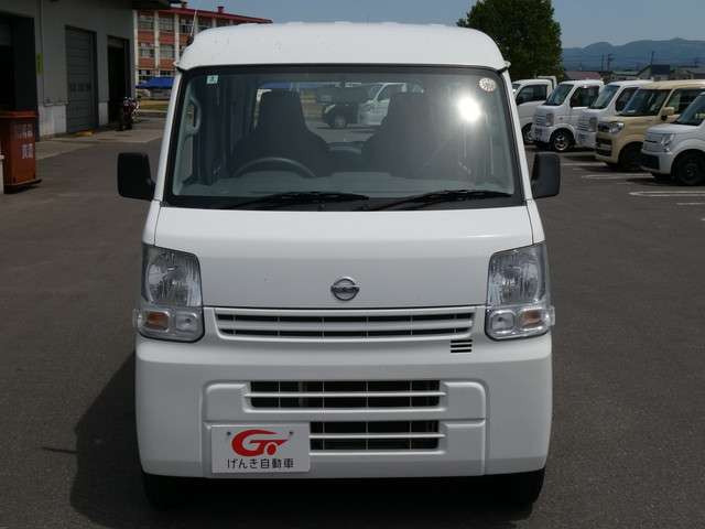 NV100クリッパーDX 5AGS車
