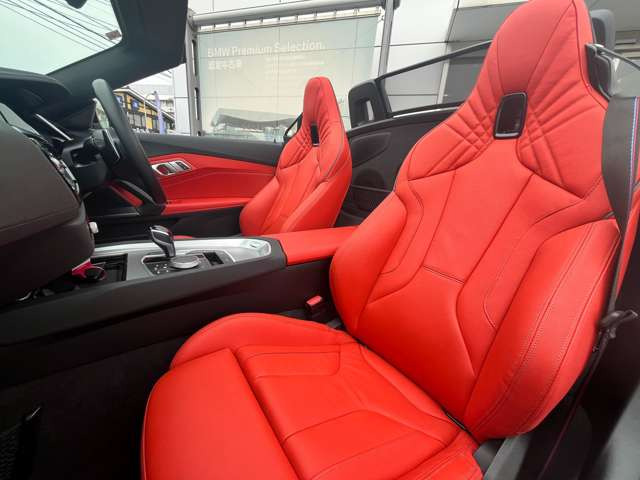 Z4M40i