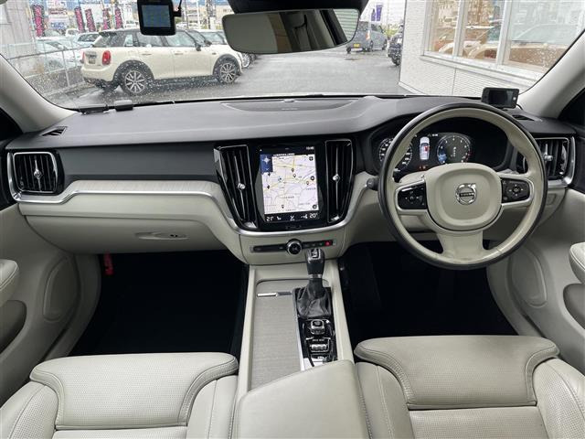 V60クロスカントリーT5 AWD プロ 4WD