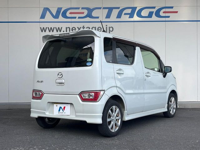 �������x�̃K���X�疌�ŝ����͂������A�㎿�ȃc���E����������B���O����_���J�����؂Ȉ��Ԃ�ی삵�A�F�����E�򉻂�h�~�B�u�e�X�v���b�V���R�[�g�v�A�u�e�v���~�b�T�R�[�g�v���炨�I�т��������܂��B