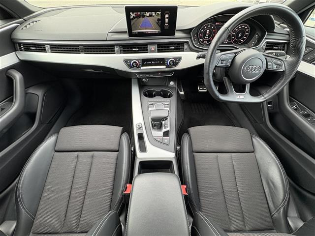 A440 TFSI スポーツ