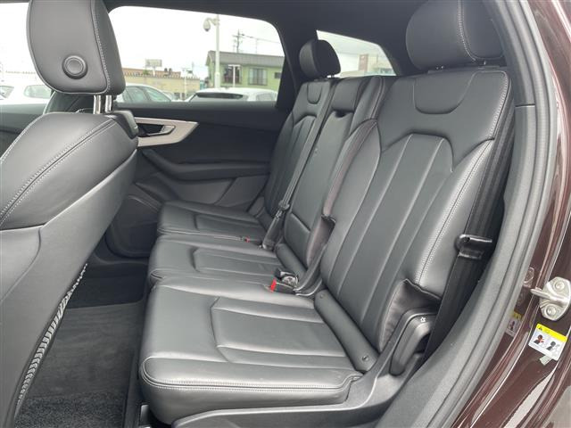 Q745 Sラインリミテッド 4WD