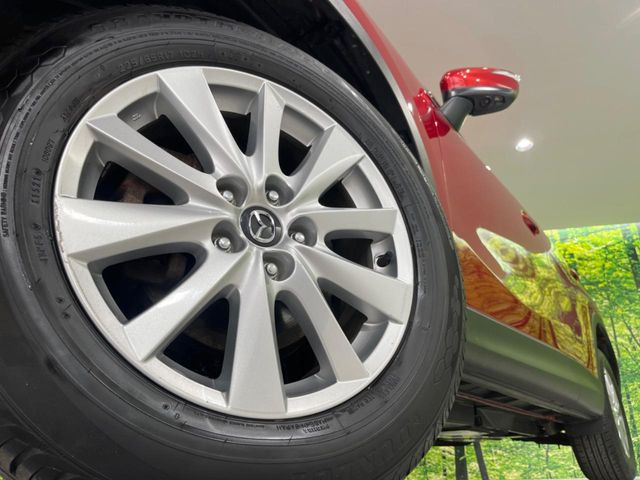 �y����17�C���`�A���~�z�C�[���z�O�ςɃ}�b�`���������A���~�z�C�[���𑕒����Ă���܂��B�e��ЊO�A���~�z�C�[����A�X�^�b�h���X�^�C�����戵�����Ă���܂��B���񂲑��k����������