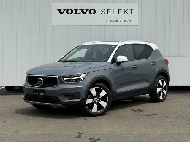 XC40T4 AWD モメンタム 4WD