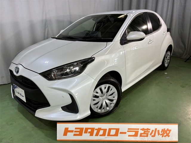 ヤリス1.5 ハイブリッド X E-Four 4WD